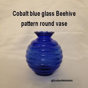Cobalt blue glass beehive round vase scallop edge